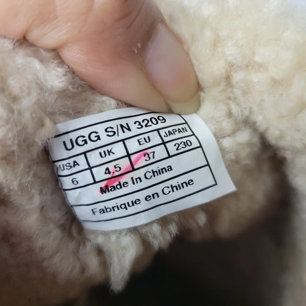 UGG Savana Leather Boots Size 6 - Picture 8 of 14